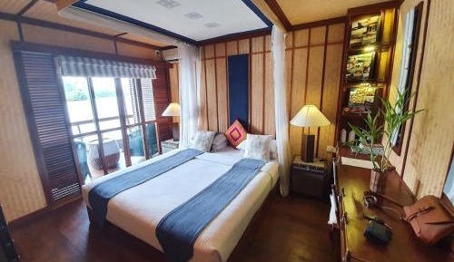 Cabin Without Cruise