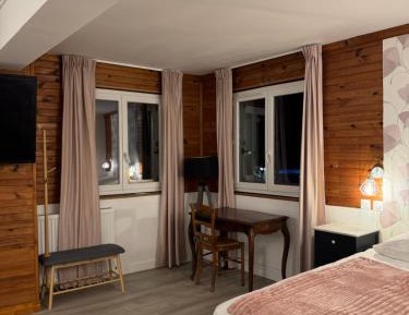 King Room with Mountain View