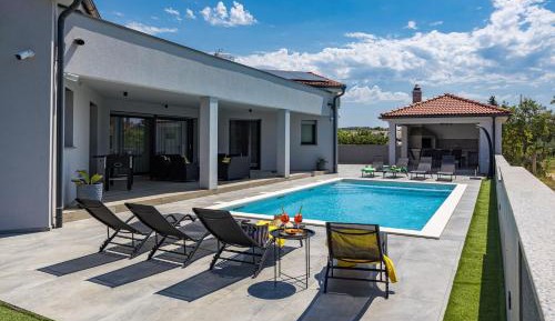 Villa with Private Pool