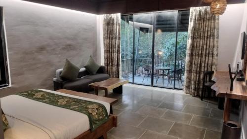 King Room with Balcony