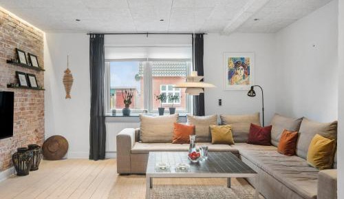 Five-Bedroom Holiday Home