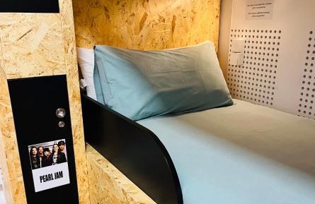 Bed in 6-Bed Mixed Dormitory Room