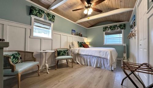 Queen Room