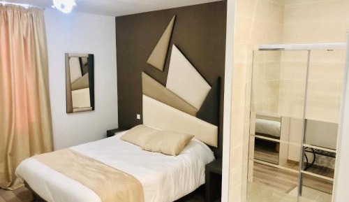 Small Double Room