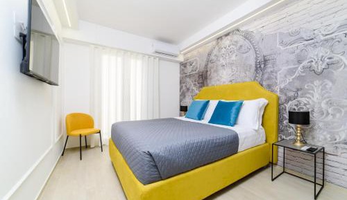 Deluxe Double Room with Bath