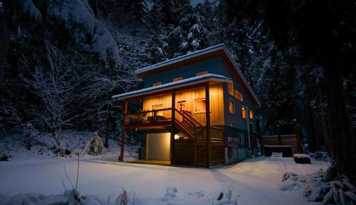Three-Bedroom Holiday Home 