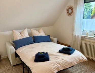 One-Bedroom Apartment with Balcony