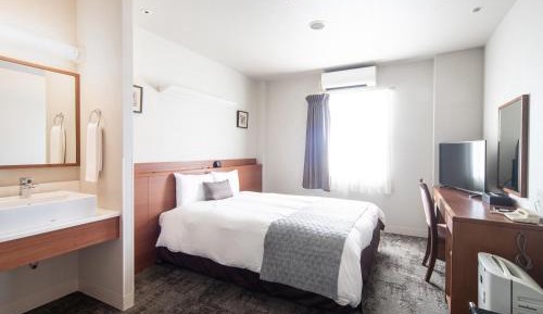 Double Room - Non-Smoking 