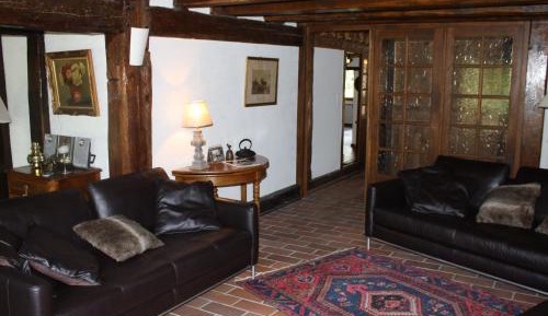 Holiday Home (10 Adults)