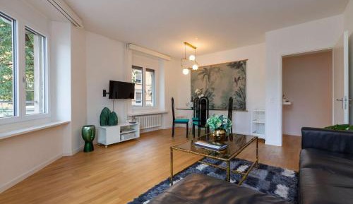 Two-Bedroom Deluxe Apartment