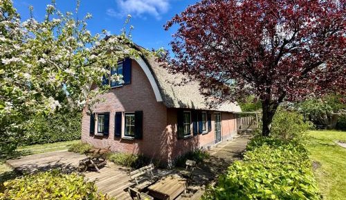 Three-Bedroom Holiday Home 