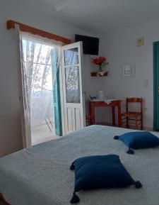 Double Room with Balcony and Sea View