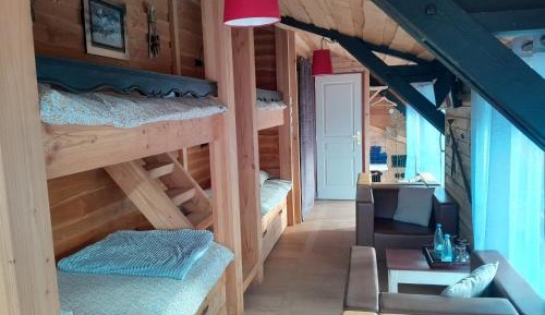 4-Bed Mixed Dormitory Room