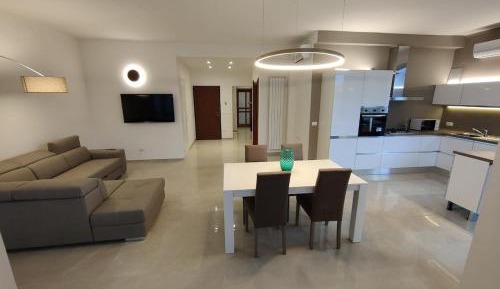 Superior Apartment with Balcony