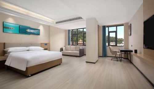 Executive King Room