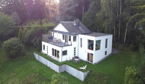 Four-Bedroom Holiday Home