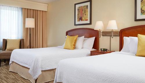 Queen Room with Two Queen Beds and Adapted Tub - Mobility and Hearing Accessible