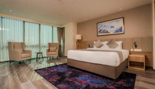 Large Double Room