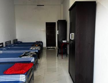 Single Bed in 10-Bed Dormitory Room