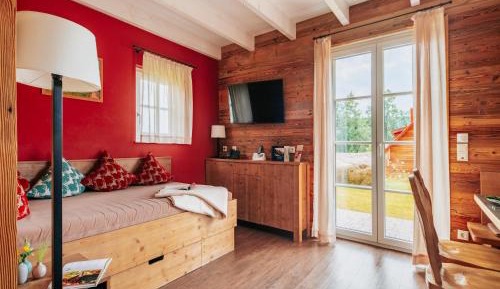 Three-Bedroom Holiday Home 