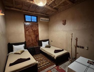 Standard Double or Twin Room with Private Bathroom