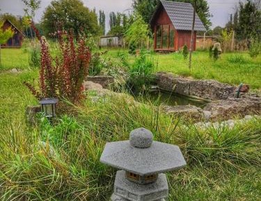 Bungalow with Garden View