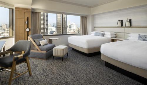 Double Room with Two Double Beds and City View - Hearing Accessible