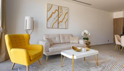 Premium One-Bedroom Apartment with Kitchen and Balcony