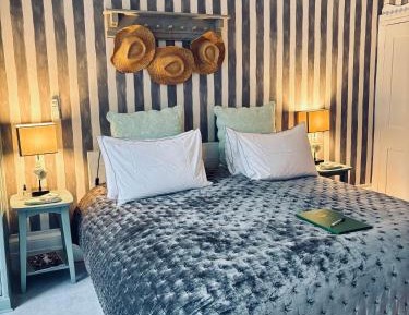 Deluxe King or Twin Room - First Floor