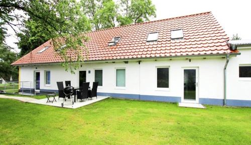 Two-Bedroom Holiday Home