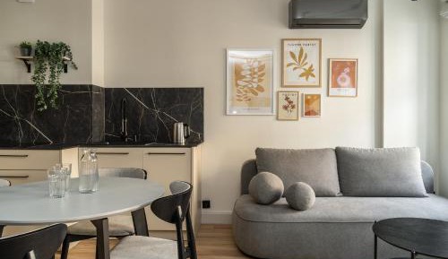 Studio Apartment with Balcony