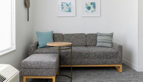 One-Bedroom King Suite with Sofa Bed - Corner Room