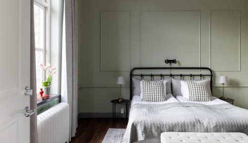 Twin Room with Private Bathroom