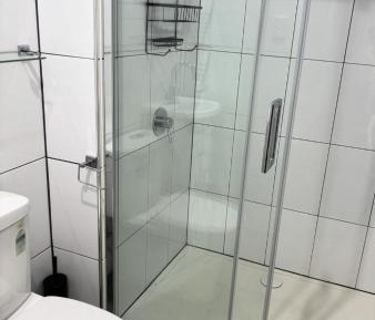 Deluxe Double Room with Shower