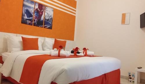 Double or Twin Room with Shared Bathroom