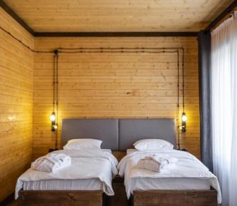 Twin Room with Private Bathroom