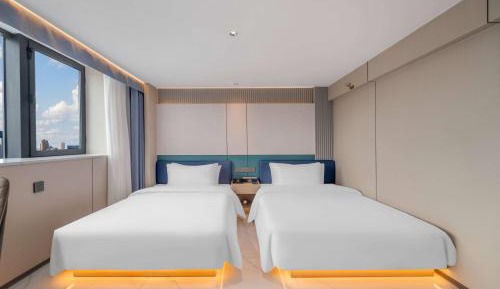 Staircase Twin Room