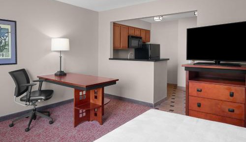 Studio Suite - Queen Bed