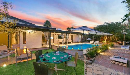 Three-Bedroom Holiday Home 