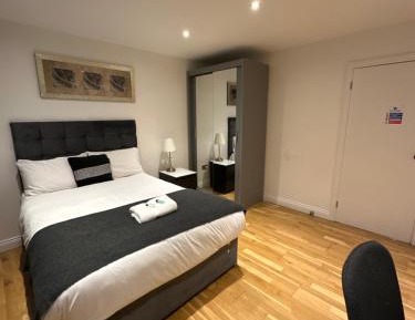 Double Room with Shared Bathroom