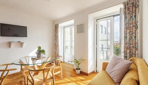 One-Bedroom Apartment with River View