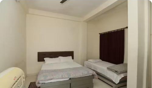 Basic Triple Room