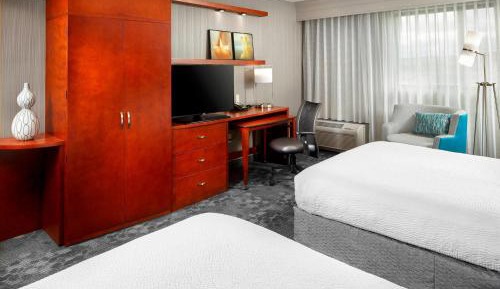 Queen Room with Two Queen Beds