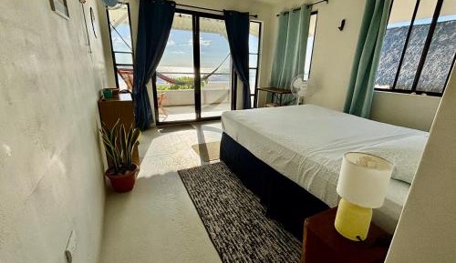 Deluxe Double Room with Balcony and Sea View