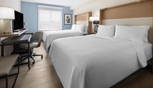 Standard Room with Two Queen Beds