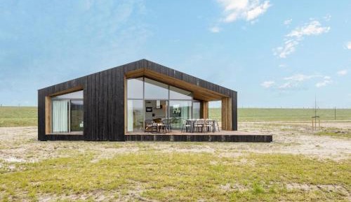 Three-Bedroom Holiday Home 