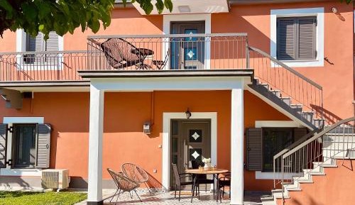 Apartment with mountain view on first floor