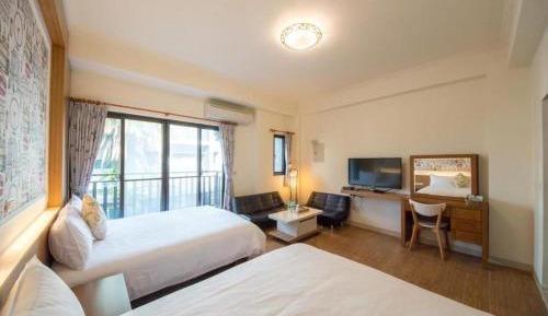 Quadruple Room with Balcony