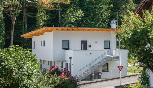 Superior One-Bedroom Apartment