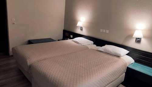 Double or Twin Room with City View